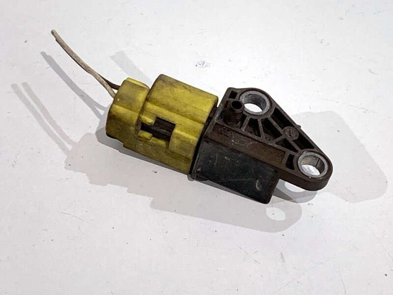 Čidlo nárazu Audi A4 B8 Avant (8K5) 2007 - 2015 8K0959651