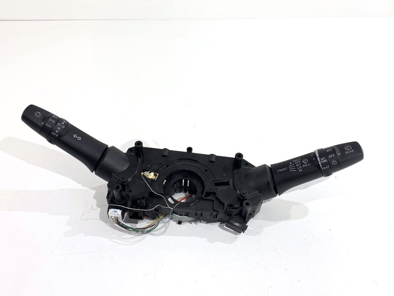 Přepínač sdružený Mitsubishi Mirage / Space Star VI Liftback (A0_A) 2012 - 2022 8617A132