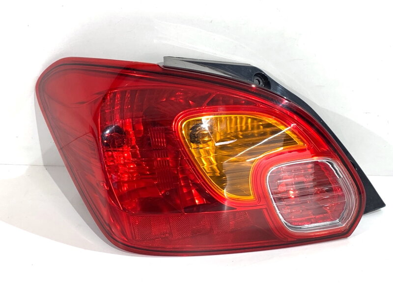 Světlo levé zadní Mitsubishi Mirage / Space Star VI Liftback (A0_A) 2012 - 2022