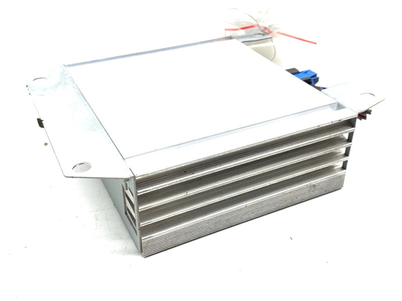 Zesilovač Audi A4 B6 (8E2) 2000 - 2005 8E5035223