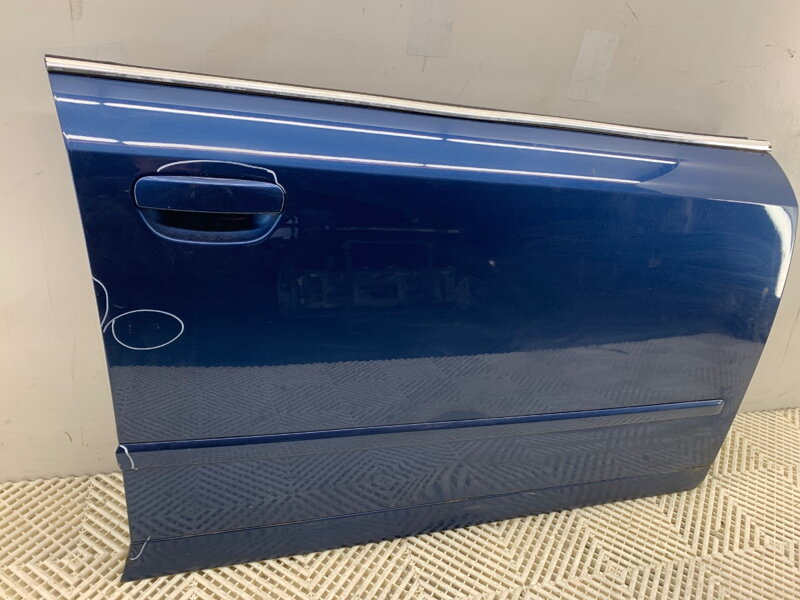 Dveře pravé přední Audi A4 B6 (8E2) 2000 - 2005 LZ5C