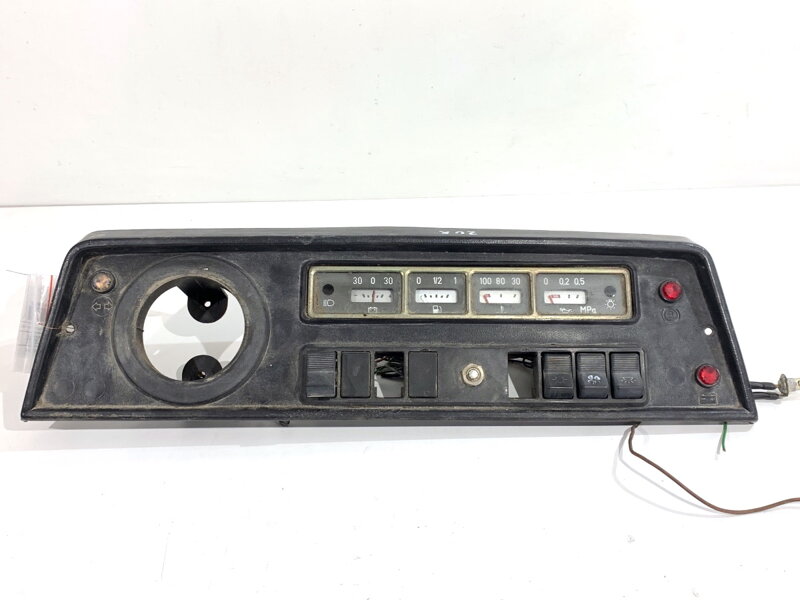 Tachometr budíky konzole FSC ŻUK