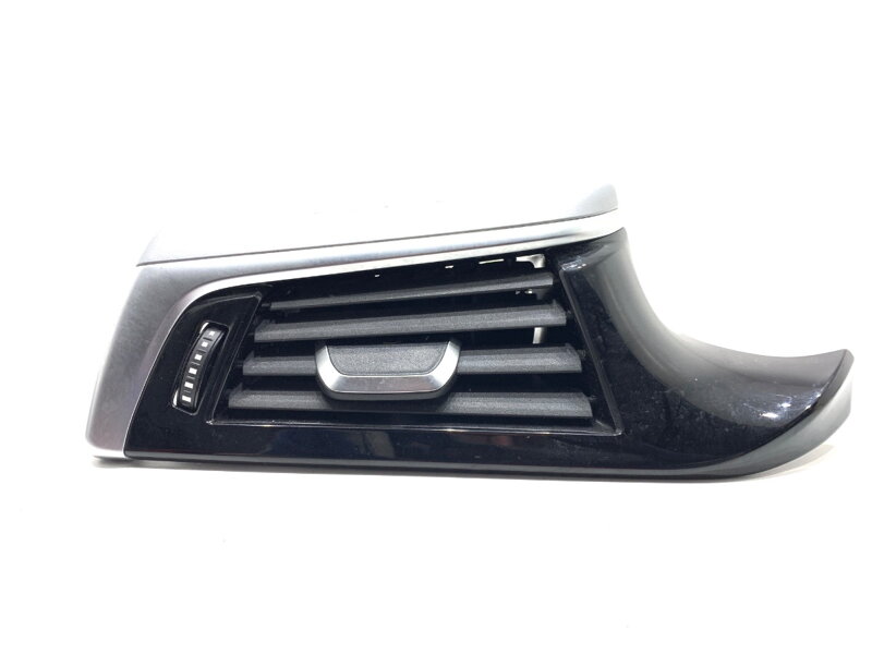 Mřížka ventilace levá přední BMW 5 (G30, F90) 2016 - 2022 9329545