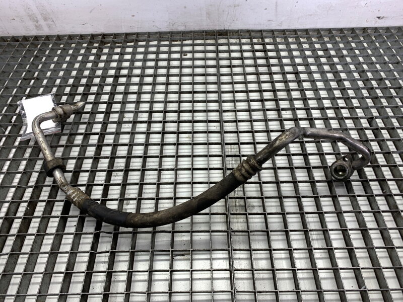 Hadice klimatizace Audi Q7 (4LB) 2006 - 2016 7L6820744BQ