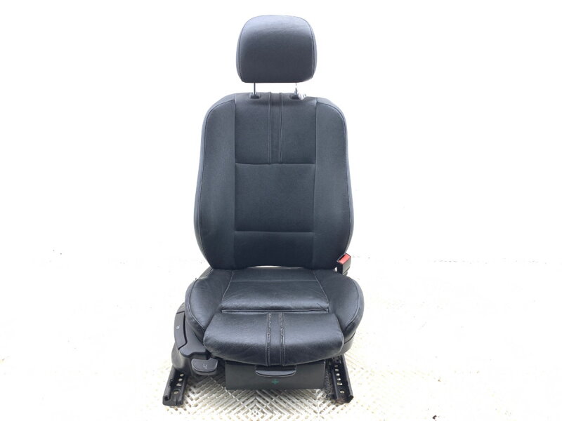 Sedadlo pravé přední BMW X3 (E83) 2003 - 2011