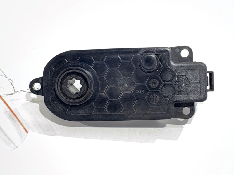 Motorek rolety žaluzie Hyundai Tucson (NX4E, NX4A) 2020 - 2022 N7869-89000