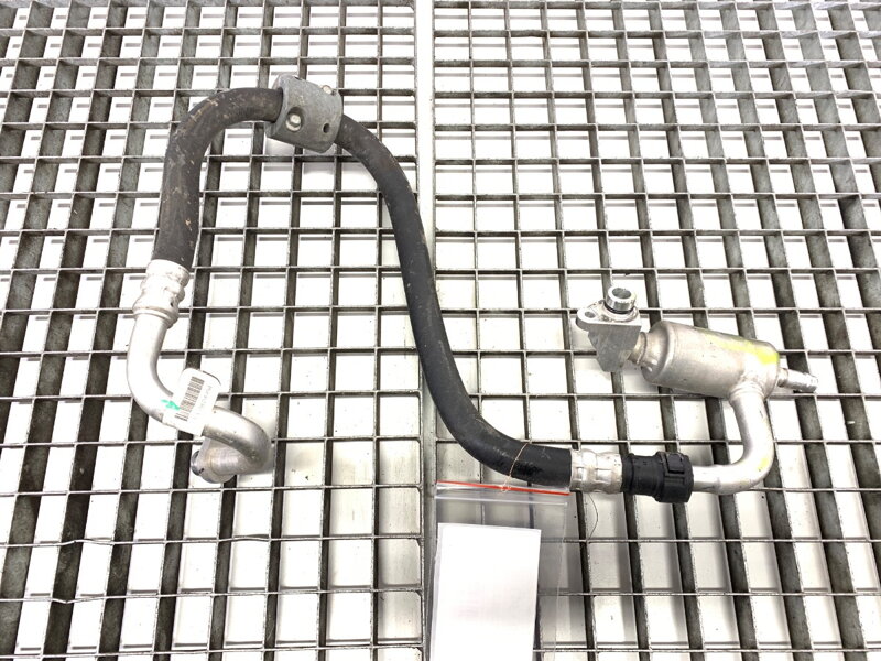 Hadice klimatizace Jeep Compass (MP, M6) 2016 - 2022 68302447AB