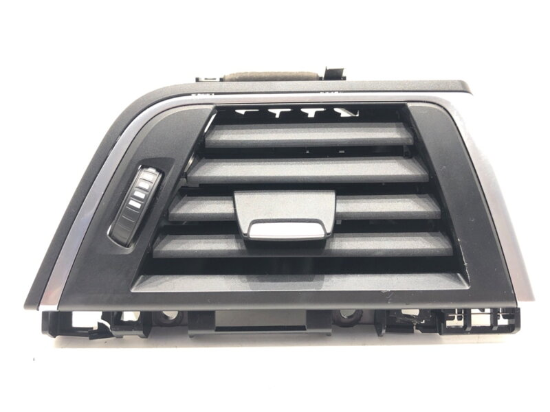 Mřížka ventilace pravá přední BMW 3 (F30, F80) 2011 - 2018 9346225