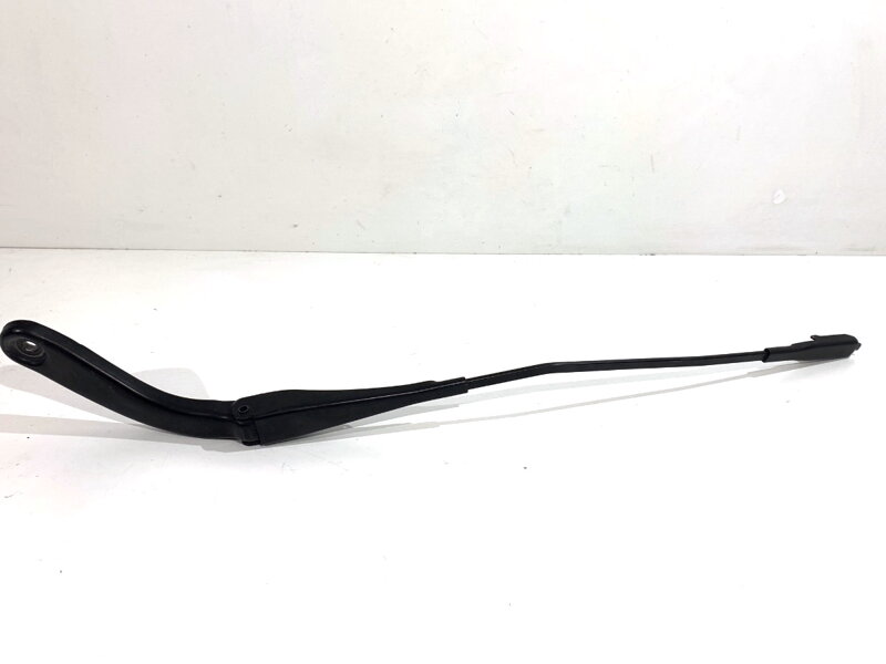 Stěrač pravý přední BMW 3 (F30, F80) 2011 - 2018 7260474