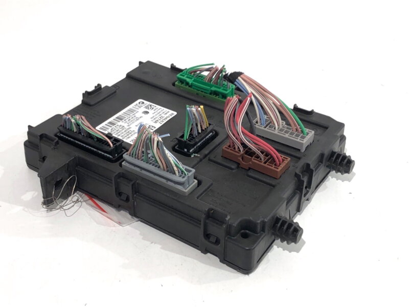 Modul BCM Renault Kadjar (HA_, HL_) 2015 - 2022 284B13274R