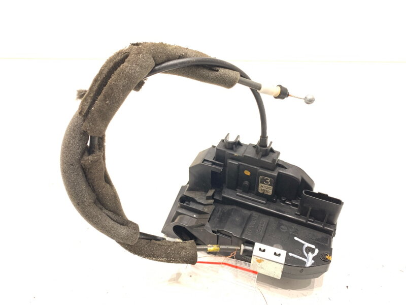 Zámek dveří pravý zadní Nissan Juke (F15) 2010 - 2022