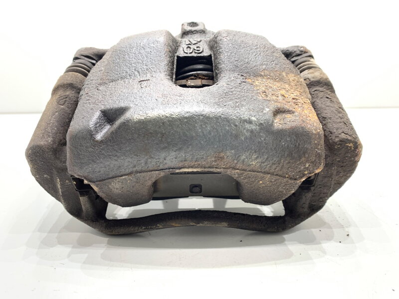 Brzdový třmen pravý přední Toyota C-hr (_X1_) 2016 - 2022