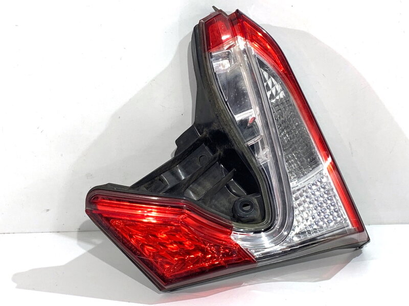 Světlo zadní pravé vnitřní Toyota C-hr (_X1_) 2016 - 2022 81580-F4010