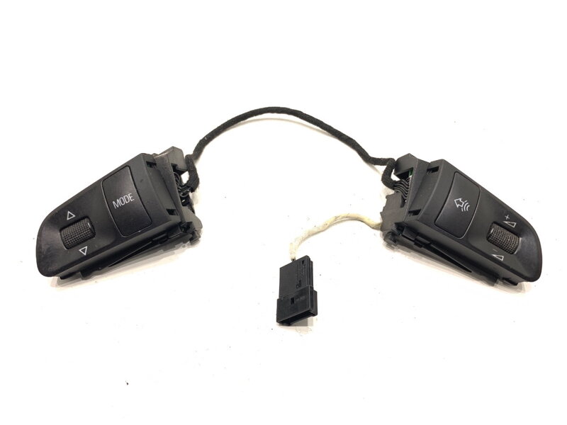 Přepínače volantu Audi A4 B7 Avant (8ED) 2004 - 2008 4F0951527 4F0951527A