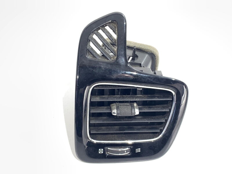 Mřížka ventilace levá přední Jeep Compass (MP, M6) 2016 - 2022 5UT64TRMAC