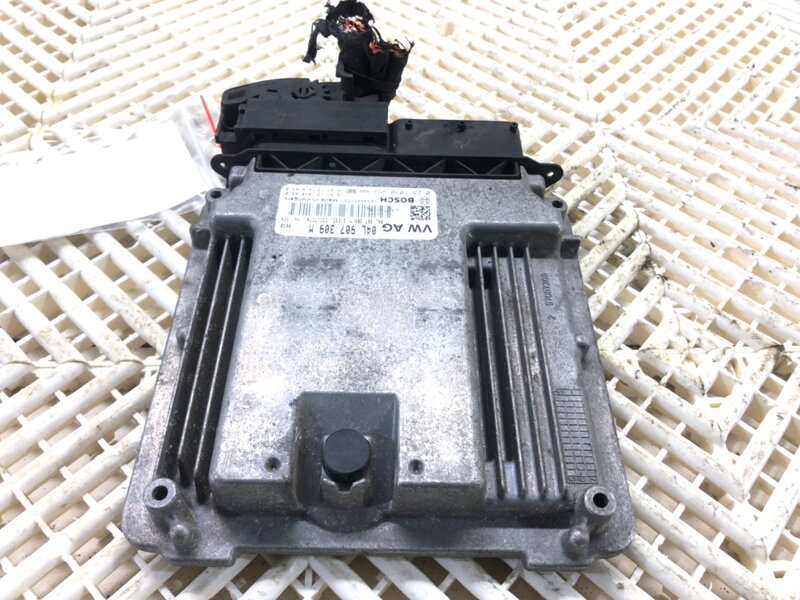 Řídicí jednotka motoru VW Passat B8 Variant (3G5, CB5) 2014 - 2022 04L907309M