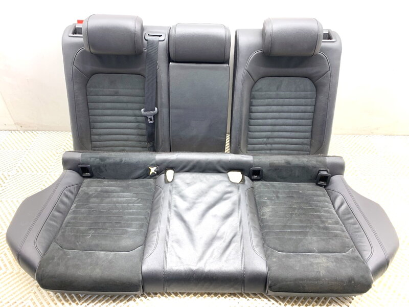 Lavice / sedačka druhý řada VW Passat B8 Variant (3G5, CB5) 2014 - 2022