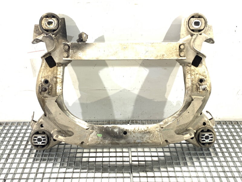 Výztuha POD motor VW Phaeton (3D1, 3D2, 3D3, 3D4, 3D6, 3D7, 3D8, 3D9) 2002 - 2016