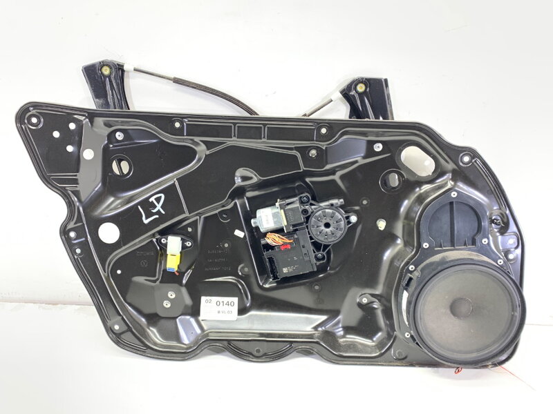 Stahovačka okna levá přední VW Passat B7 Variant (365) 2010 - 2015 3AA837755