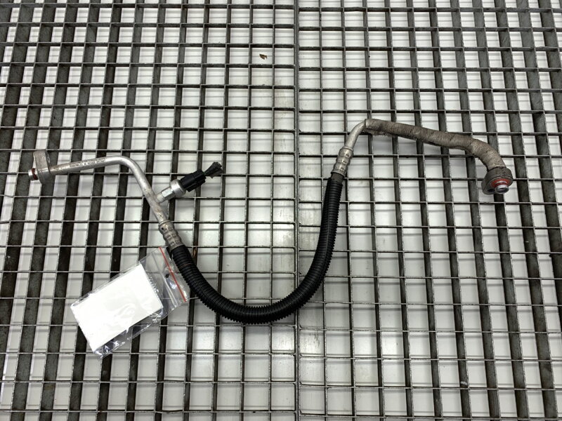 Hadice klimatizace Ford USA Mustang Coupe 2004 - 2022 DR33-19972-AA