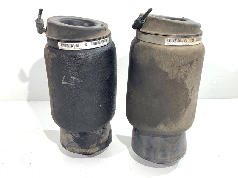 Vzduchový polštář zadní sada Jeep Grand Cherokee IV (WK, WK2) 2010 - 2022 68029912AE