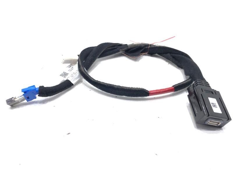 Zásuvka / uložení USB KIA Niro II (SG2) 2022 - 96120-AT000