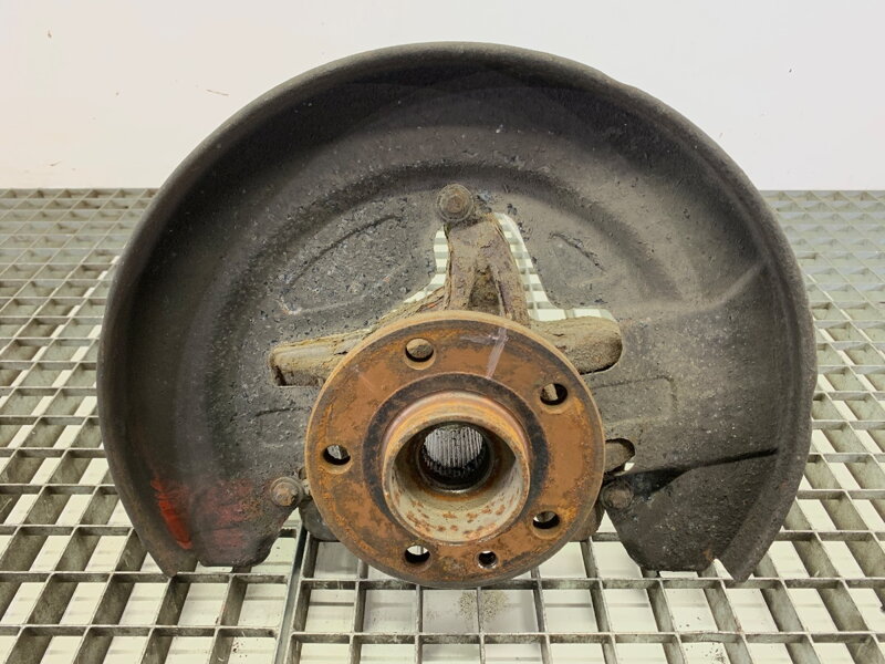 Otoč levá přední Volvo S80 II (124) 2006 - 2016