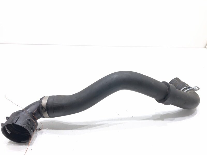 Potrubí vody Volvo V90 II Kombi (235, 236) 2016 - 2022 31474845