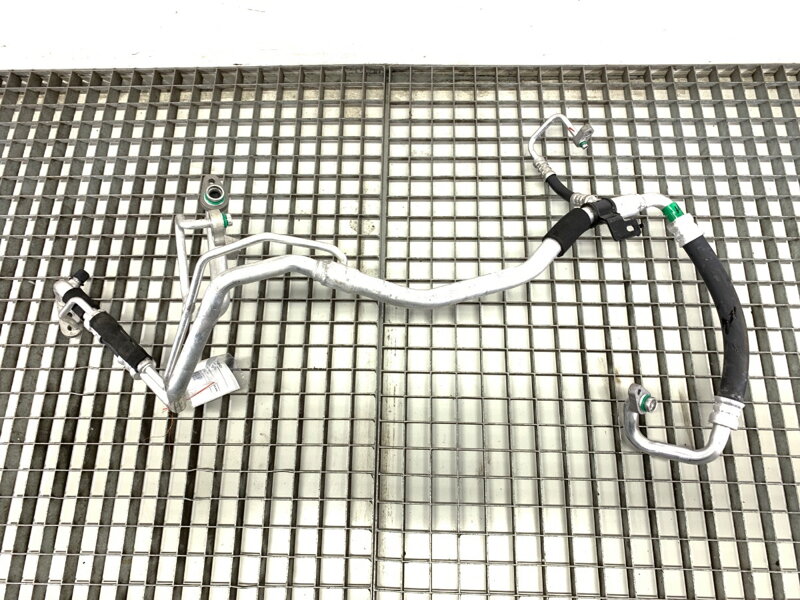 Hadice klimatizace Hyundai Kona II (SX2) 2022 - 97775-HF120