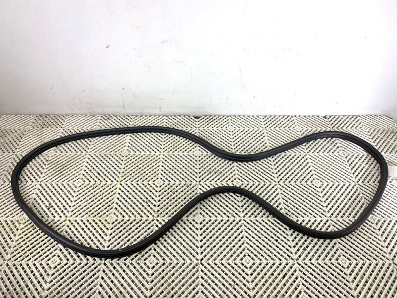 Těsnění víka kufru zadní Hyundai Kona II (SX2) 2022 -