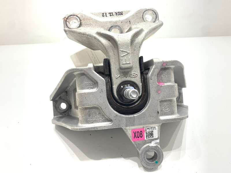 Polštář motoru pravý Hyundai Kona II (SX2) 2022 - 21860-BF000