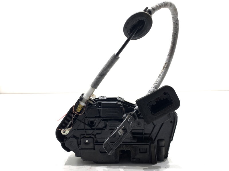 Zámek dveří pravý přední VW T-roc (A11) 2017 - 2022 5TB837016