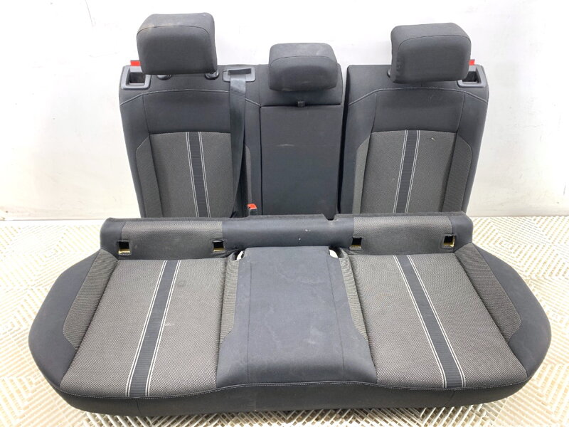 Lavice / sedačka druhý řada VW T-roc (A11) 2017 - 2022