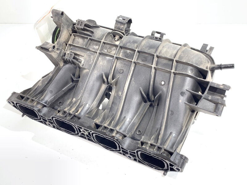 Sací potrubí VW T-roc (A11) 2017 - 2022 05E129709F