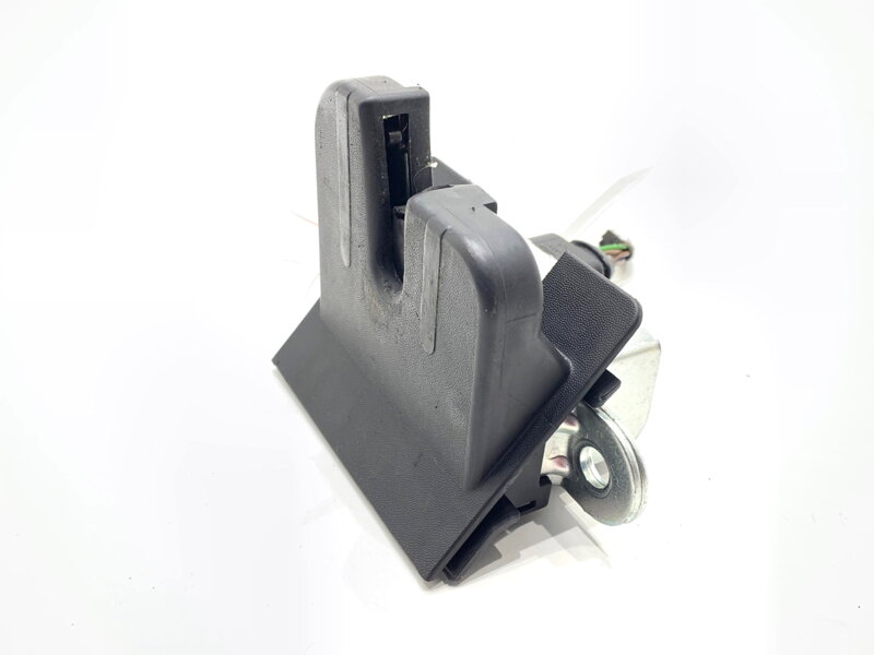 Zámek víka kufru zadní Seat Ibiza IV (6J5, 6P1) 2008 - 2017