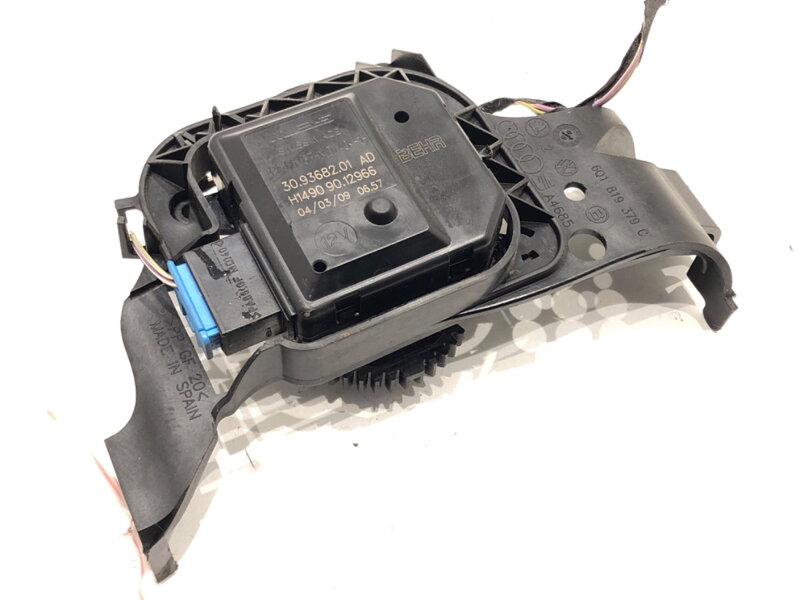 Motor radiátoru topení Seat Ibiza IV (6J5, 6P1) 2008 - 2017 309368201AD