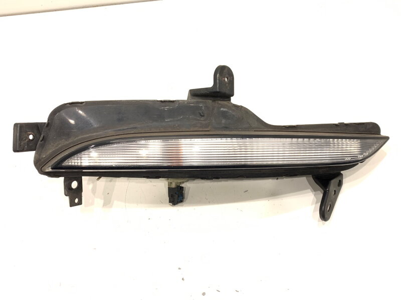 Směrovka pravá přední Renault Megane IV Grandtour (K9A/M/N_) 2016 - 2022 261306376R