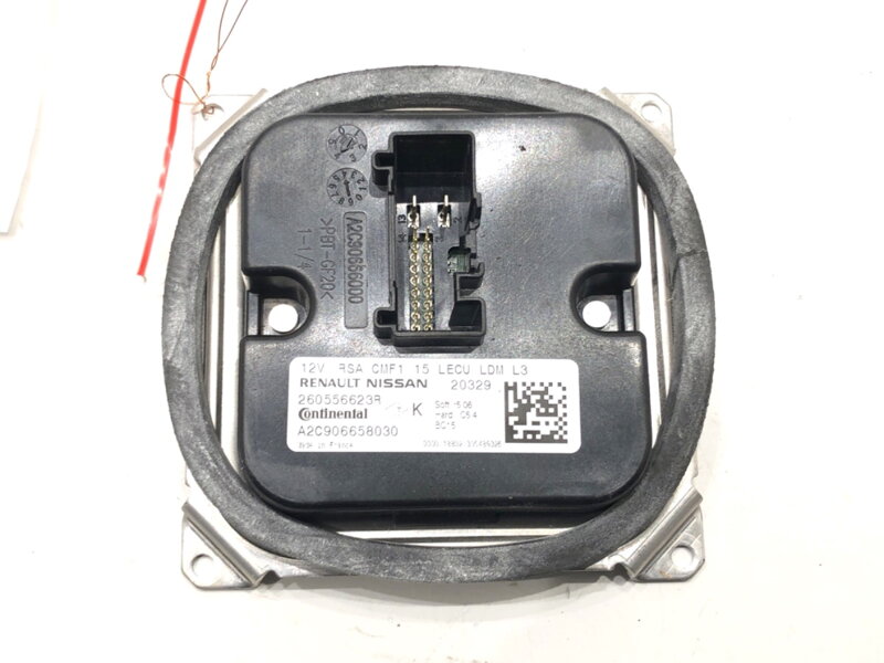 Řídicí jednotka LED Renault Megane IV Liftback (B9A/M/N_) 2015 - 2022 260556623R