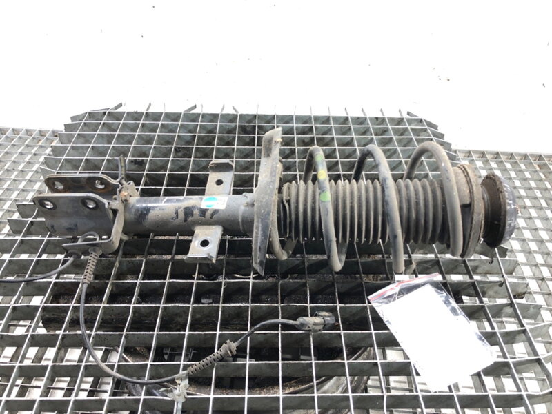 Tlumič levý přední Renault Clio V (B7_) 2019 - 2022