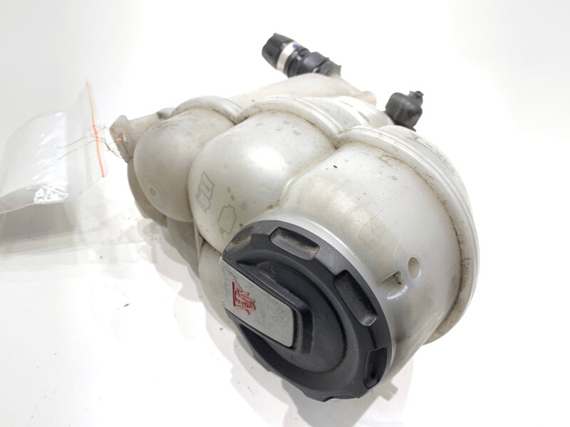 Vyrovnávací nádobka chladicí kapaliny Audi A8 D5 (4N2, 4N8) 2017 - 2022 4N0121405P