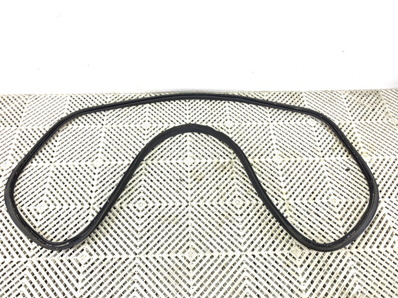 Těsnění víka kufru kufru Audi A8 D5 (4N2, 4N8) 2017 - 2022 4N0827705