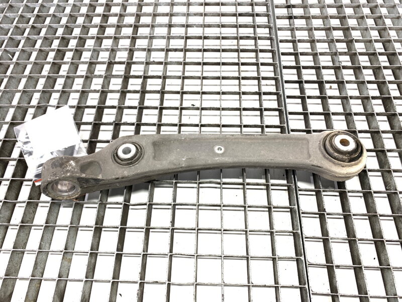 Rameno levé přední Audi A8 D5 (4N2, 4N8) 2017 - 2022 4M0407155D