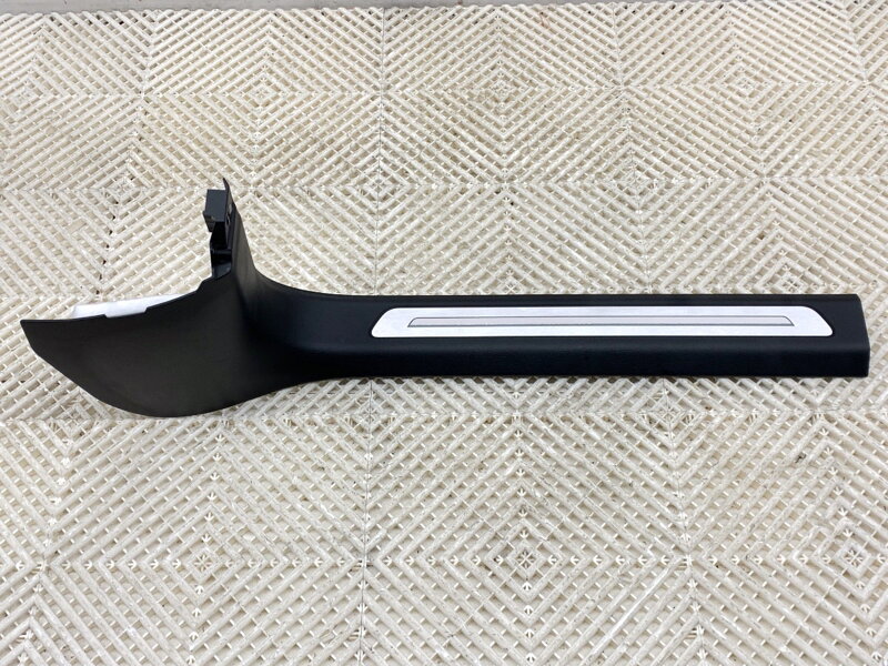 Lišta lišta prahu přední pravá LED Audi A8 D5 (4N2, 4N8) 2017 - 2022