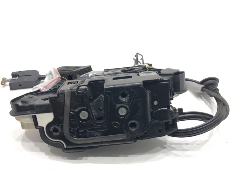 Zámek dveří levý přední Seat Alhambra (710, 711) 2010 - 2022 5K1837015E