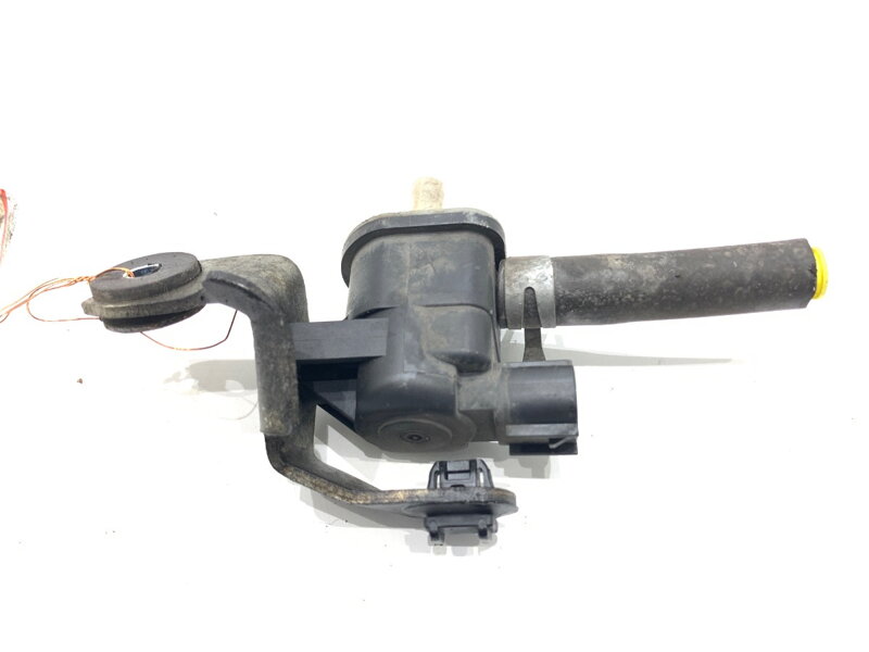 Ventil podtlaku Toyota Avensis Sedan (_T27_) 2008 - 2018 9091012281