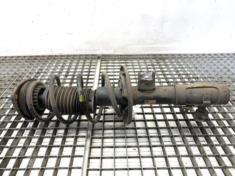 Tlumič pravý přední S pružinou Mazda 3 (BM, BN) 2013 - 2022