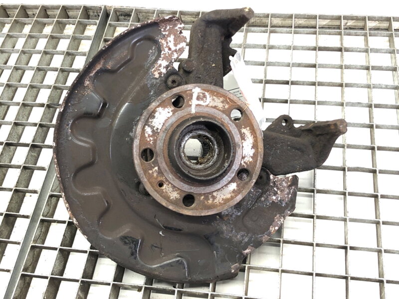 Otoč pravá přední Seat Toledo IV (KG3) 2012 - 2019