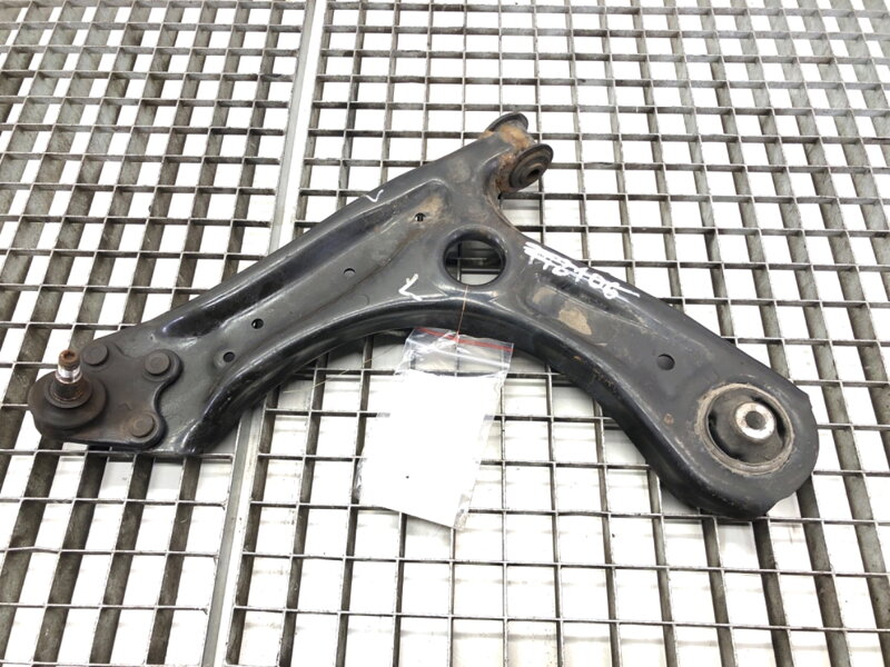 Rameno levé přední Seat Toledo IV (KG3) 2012 - 2019 6R0407151F