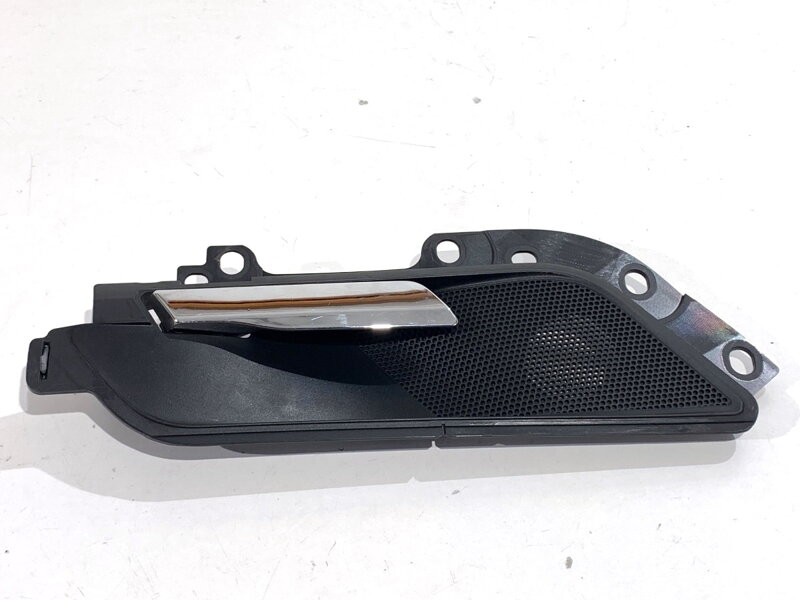 Klika vnitřní pravá přední Seat Toledo IV (KG3) 2012 - 2019 5JB867012