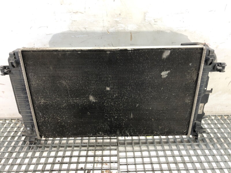 Chladič vody VW Crafter 30-35 Autobus (2E_) 2006 - 2016 2E0121253